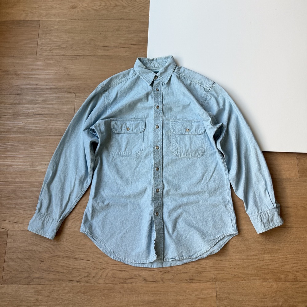 Woolrich Mens Denim Shirt Light Wash Cotton Made in USA Vintage Button Down M
